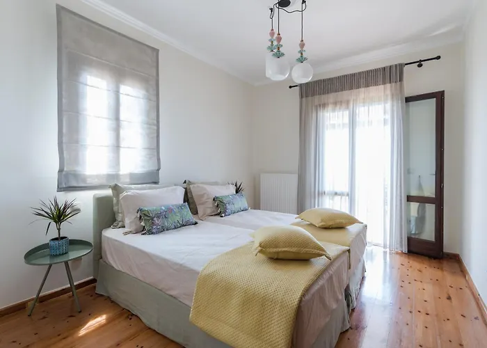 Sarri By Sarris Winery Metaxata